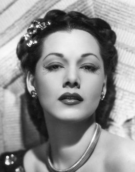 Maria Montez as Consuelo