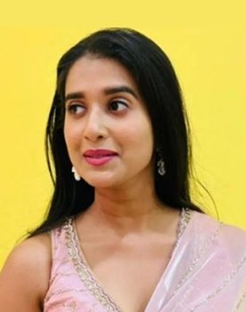 Divyadisha Mohanty as Chitra