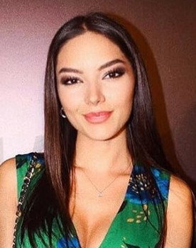 Özüm Çakir