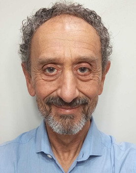 Paco Inestrosa as Ticket Collector