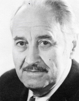 Konstantin Mikhailov as Dr. Emmett