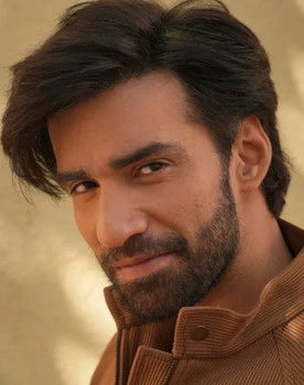 Avinash Tiwary as Jalal