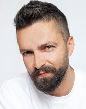 İlker Kızmaz as 