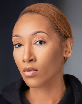 KaRonda Amor as Alicia