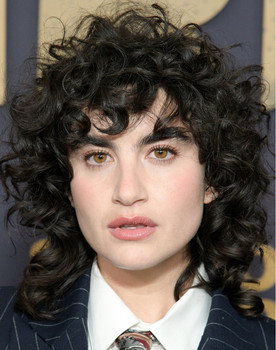 Sarah Yarkin as Melody