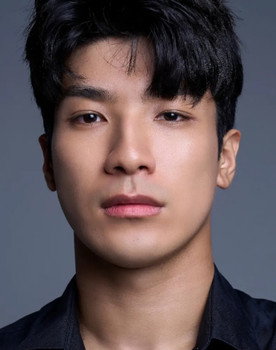 김기범