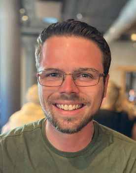 Chase Hawkins as Sidekick (voice)