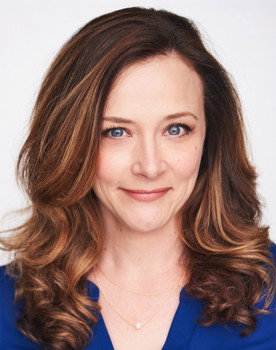 Anna Campbell as Hannah