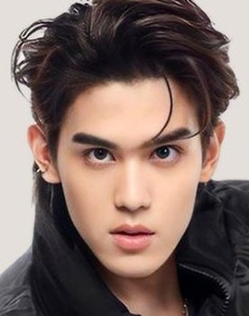 Kan Tangruek as Run / T