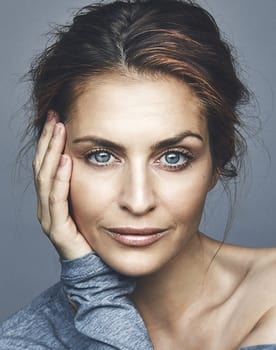 Beate Bille as Muse