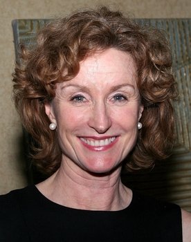 Lisa Banes as Lisa Eubanks