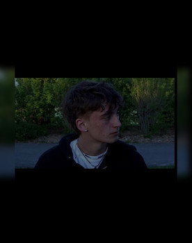 Simon Cobo as le Cuiseur d'oeuf