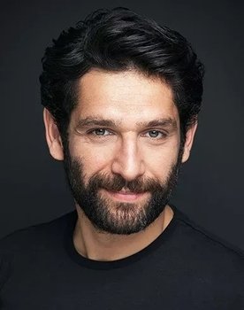 Tansel Öngel as Mehmet