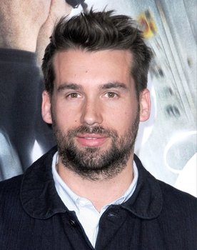 On the Red Carpet Presents: "A Complete Unknown"