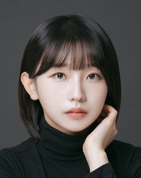 Hwang Ha-jung