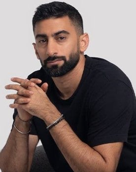 Anas Bukhash as 
