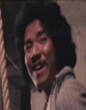 Danilo Posadas as Benny