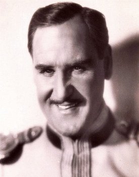 Hans Adalbert Schlettow as 