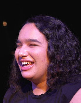 Carolina Lima as Convidado