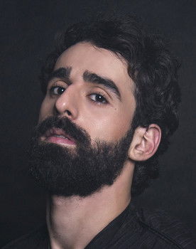 Mohamad Al Khansa as Nader