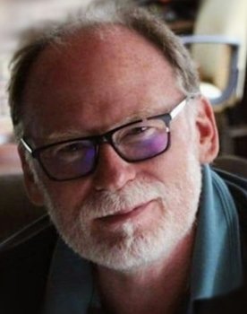 Xavier Vaydie as Professor Portier
