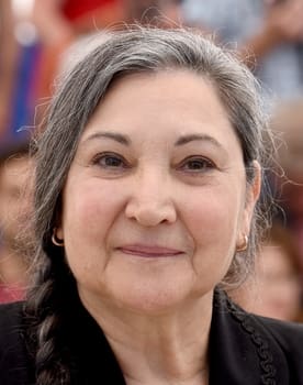 Robin Bartlett as Eve Parkin