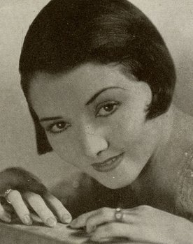 Dorothy Appleby as Elsie
