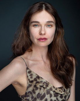 Trudi Ranik as Clara