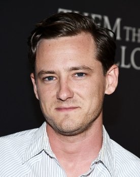 Lewis Pullman