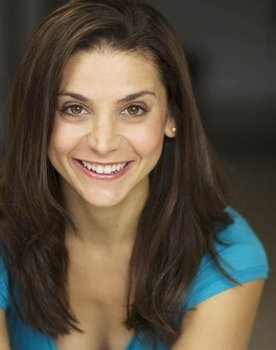 Danielle Sagona as Alyssa