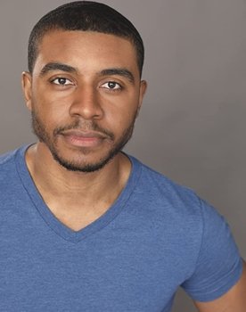 Joseph Lee Anderson as Officer Campbell