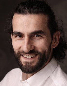 Corneliu Ulici as Police Officer