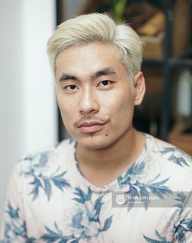 Kiều Minh Tuấn as Tám