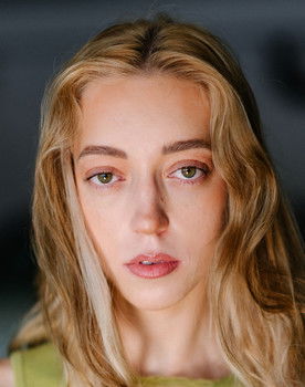 Selina Heindl as Yuki