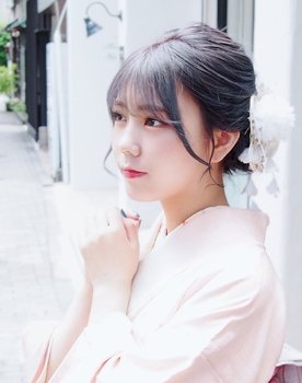 Kawago Hina as 