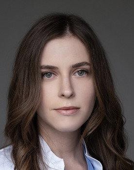 Vicki Diamantopoulou as Θάλεια Μονογιού