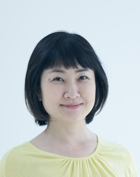 Tsubaki Nekoze as Yui Asakura