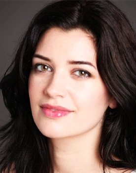 Miriam Pultro as Beila