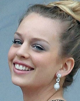 Shanna Besson as Baba