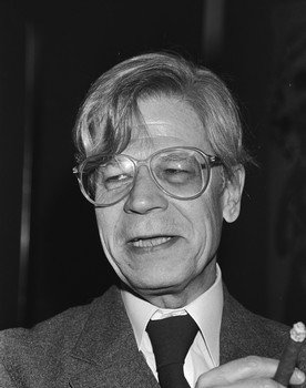 Heinz Hermann Polzer as Himself (Archive footage)