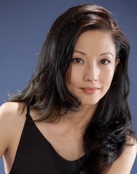 Tamlyn Tomita Photo