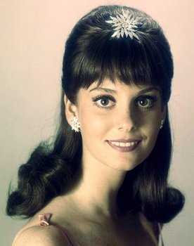 Lesley Ann Warren as Candie