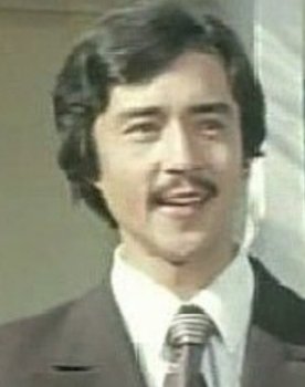 Zheksen Kairliev as Bakhyt Baymutdin