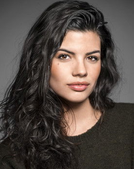 Paula Sancho as Alejandra