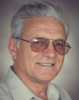 Tevfik Fikret Uçak as 