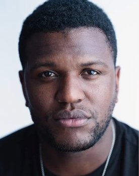 Malachi Beasley as SCPO William Davis