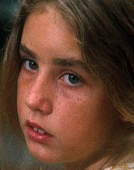 Tiffany Kinney as Deaf Girl