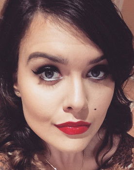 Eleanor Pettet as Grace Jones