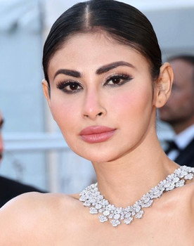Mouni Roy