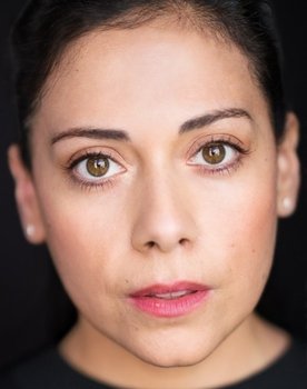 Shelly Ro as Natalie